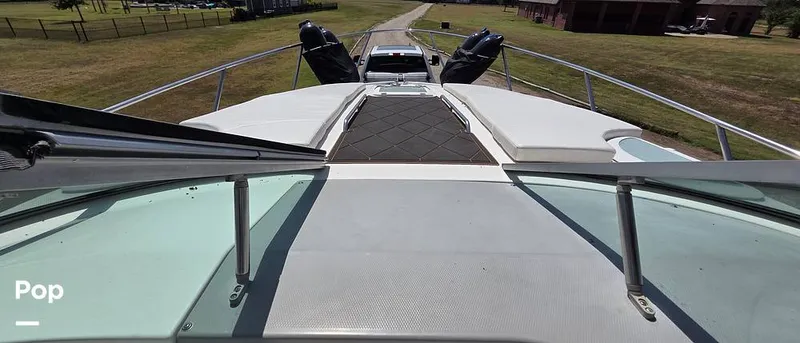 Slide: The Image of Bayliner 315 Cruiser 2012 - 16586388
