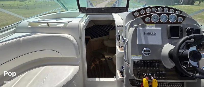 Slide: The Image of Bayliner 315 Cruiser 2012 - 16586347