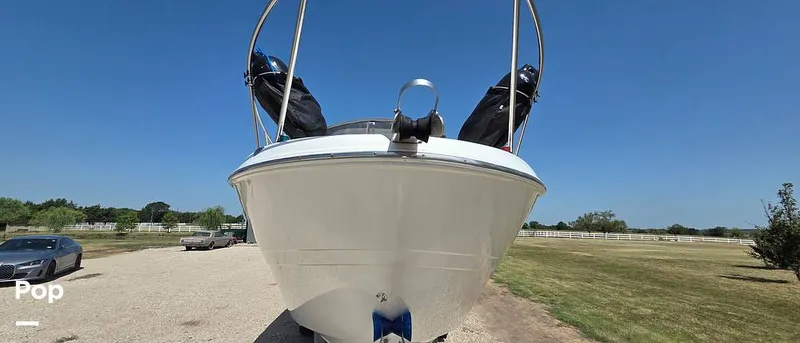 Slide: The Image of Bayliner 315 Cruiser 2012 - 16586243