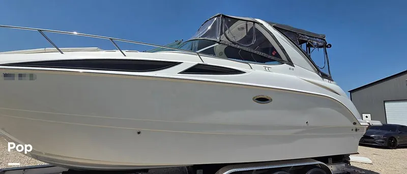 Slide: The Image of Bayliner 315 Cruiser 2012 - 16586419