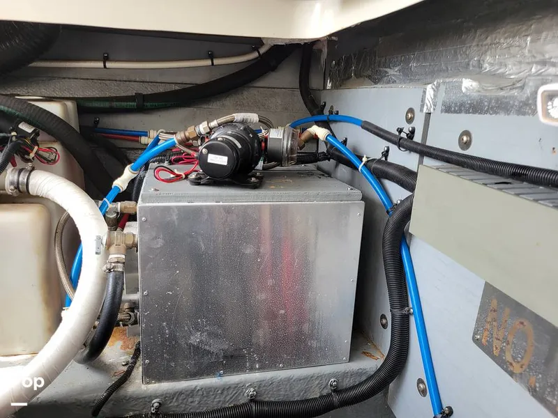 Slide: The Image of Sea Ray 330 EC 2000 - 16493587