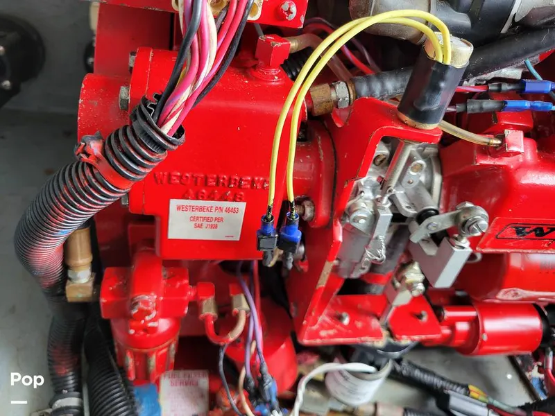 Slide: The Image of Sea Ray 330 EC 2000 - 16493680