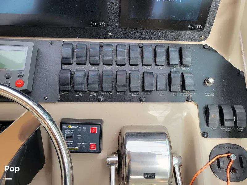 Slide: The Image of Sea Ray 330 EC 2000 - 16493562