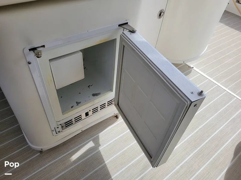 Slide: The Image of Sea Ray 330 EC 2000 - 16493568
