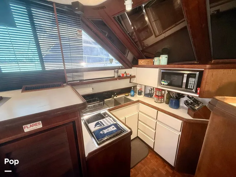 Slide: The Image of Tiara 3600 Sportfish Convertible 1988 - 16560081