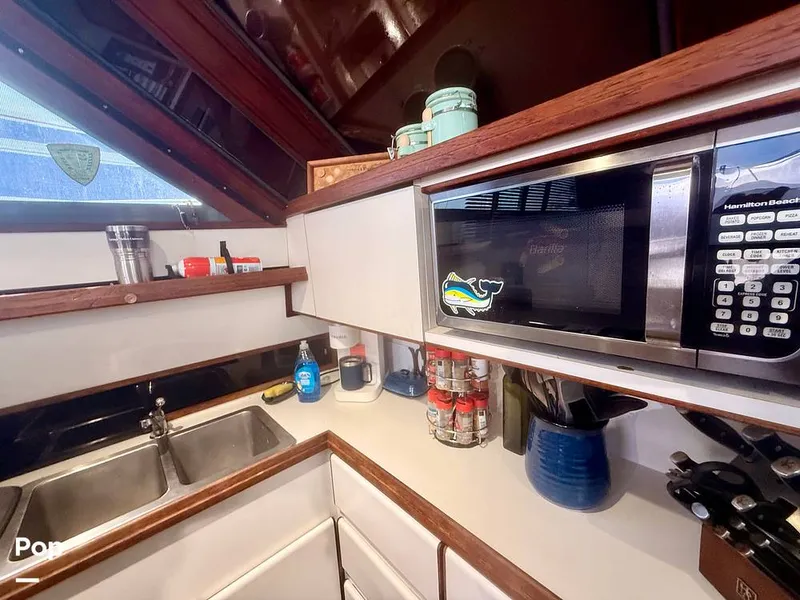 Slide: The Image of Tiara 3600 Sportfish Convertible 1988 - 16560101