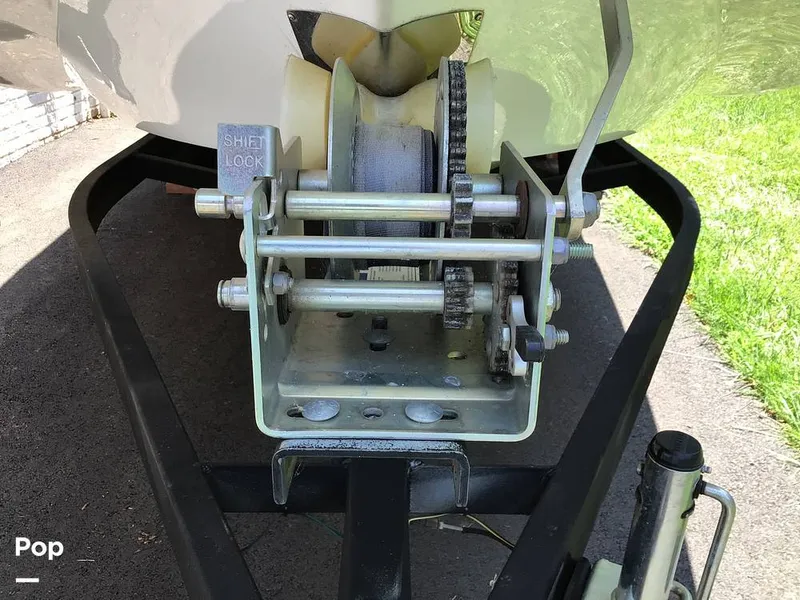 Slide: The Image of Glastron GTD 220 2018 - 16541326