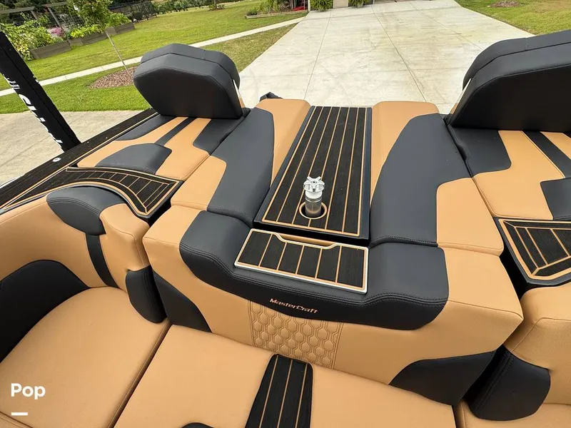 Slide: The Image of Mastercraft XT23 (Only 21hrs Ashley Kidd Edition) 2024 - 16541151