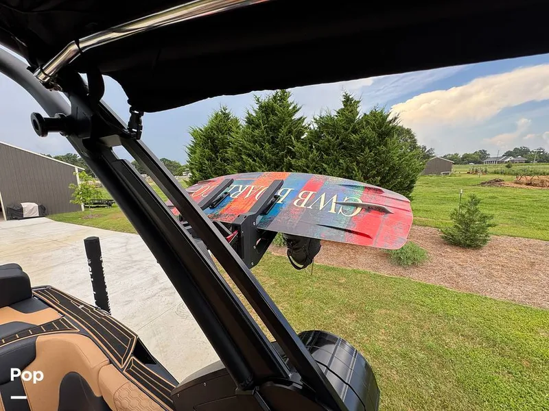 Slide: The Image of Mastercraft XT23 (Only 21hrs Ashley Kidd Edition) 2024 - 16541111