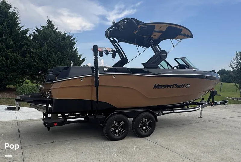 Slide: The Image of Mastercraft XT23 (Only 21hrs Ashley Kidd Edition) 2024 - 16541169