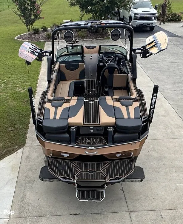 Slide: The Image of Mastercraft XT23 (Only 21hrs Ashley Kidd Edition) 2024 - 16541085