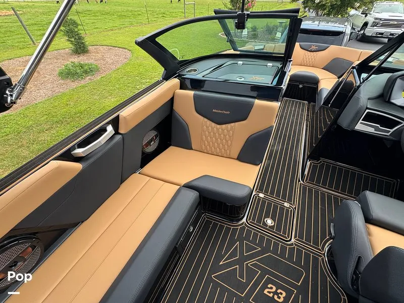 Slide: The Image of Mastercraft XT23 (Only 21hrs Ashley Kidd Edition) 2024 - 16541118
