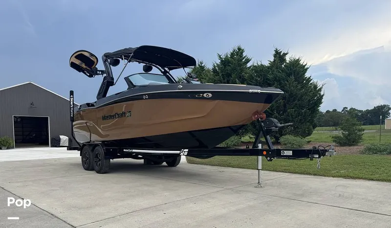 Slide: The Image of Mastercraft XT23 Ashley Kidd Edition 2024 - 16541167