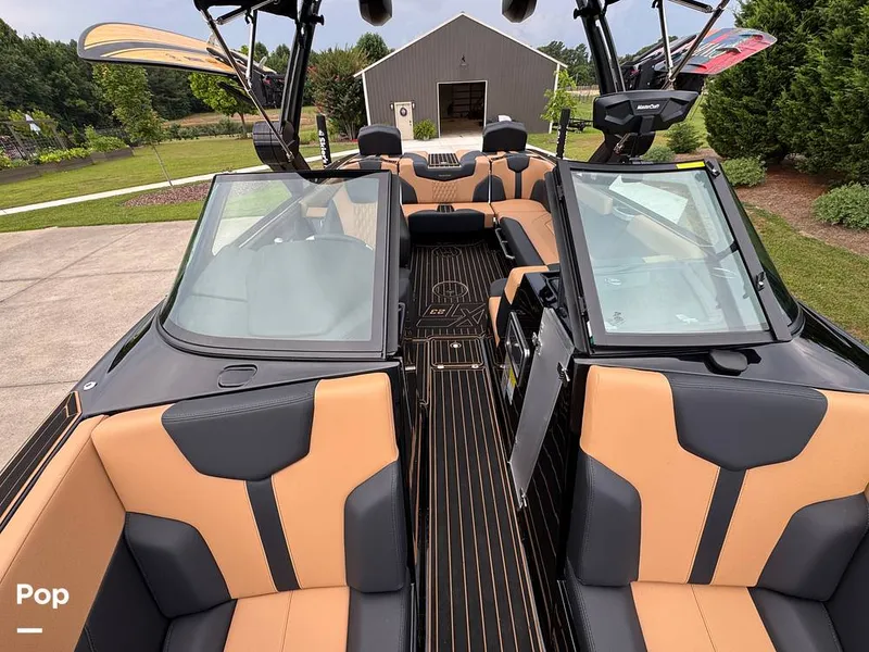 Slide: The Image of Mastercraft XT23 (Only 21hrs Ashley Kidd Edition) 2024 - 16541098