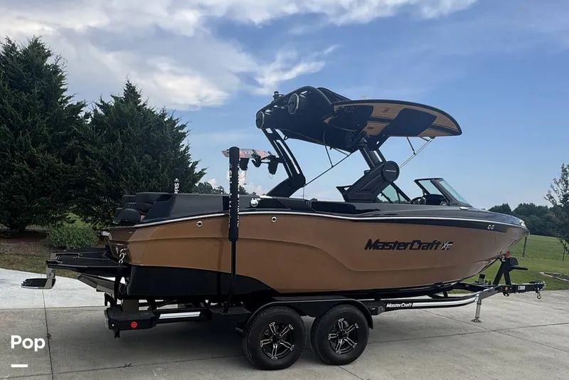 Slide: The Image of Mastercraft XT23 (Only 21hrs Ashley Kidd Edition) 2024 - 16541170