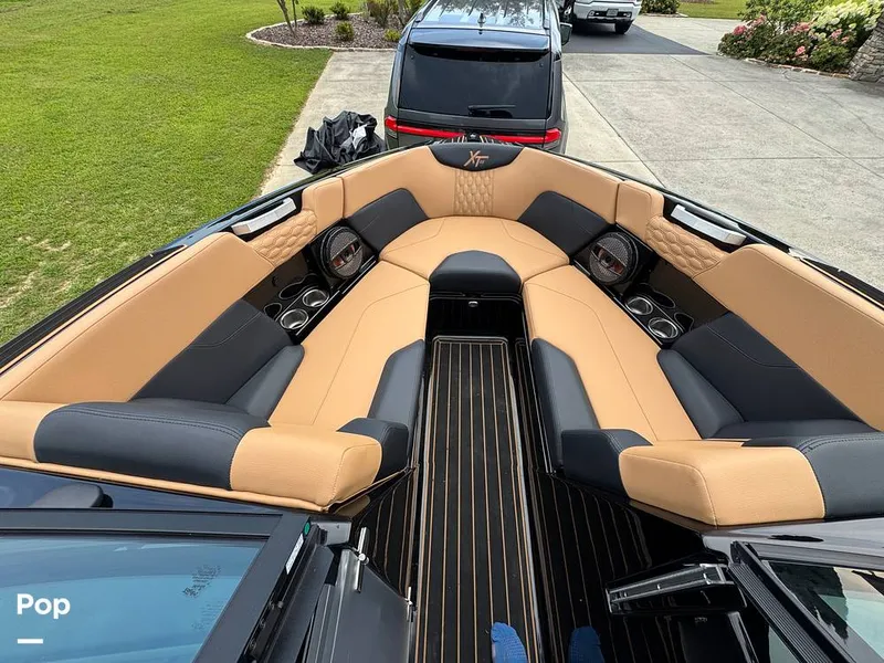 Slide: The Image of Mastercraft XT23 (Only 21hrs Ashley Kidd Edition) 2024 - 16541094
