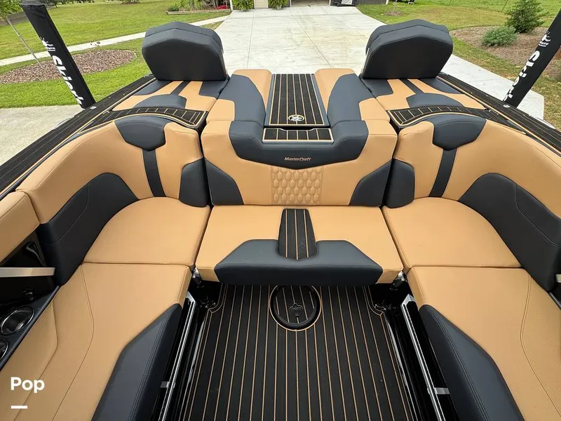 Slide: The Image of Mastercraft XT23 (Only 21hrs Ashley Kidd Edition) 2024 - 16541126