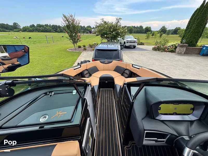 Slide: The Image of Mastercraft XT23 (Only 21hrs Ashley Kidd Edition) 2024 - 16541072