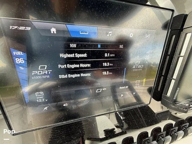 Slide: The Image of Yamaha 252 FSH 2025 - 16501082