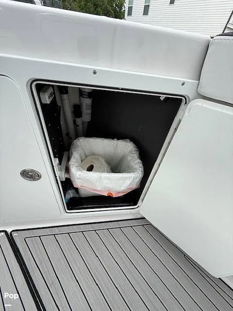 Slide: The Image of Yamaha 252 FSH 2025 - 16501084
