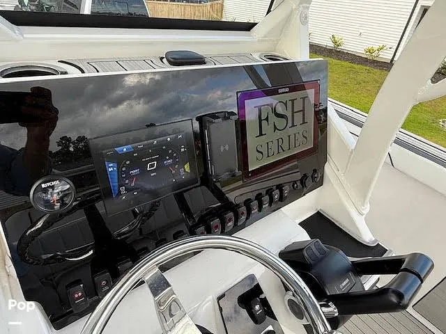 Slide: The Image of Yamaha 252 FSH 2025 - 16501086