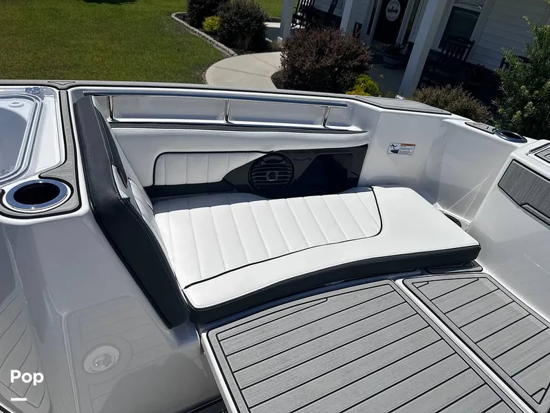 Slide: The Image of Yamaha 252 FSH Sport 2025 - 16531255