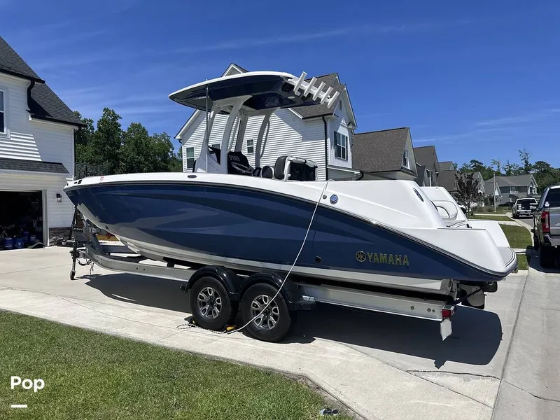 Slide: The Image of Yamaha 252 FSH Sport 2025 - 16531262