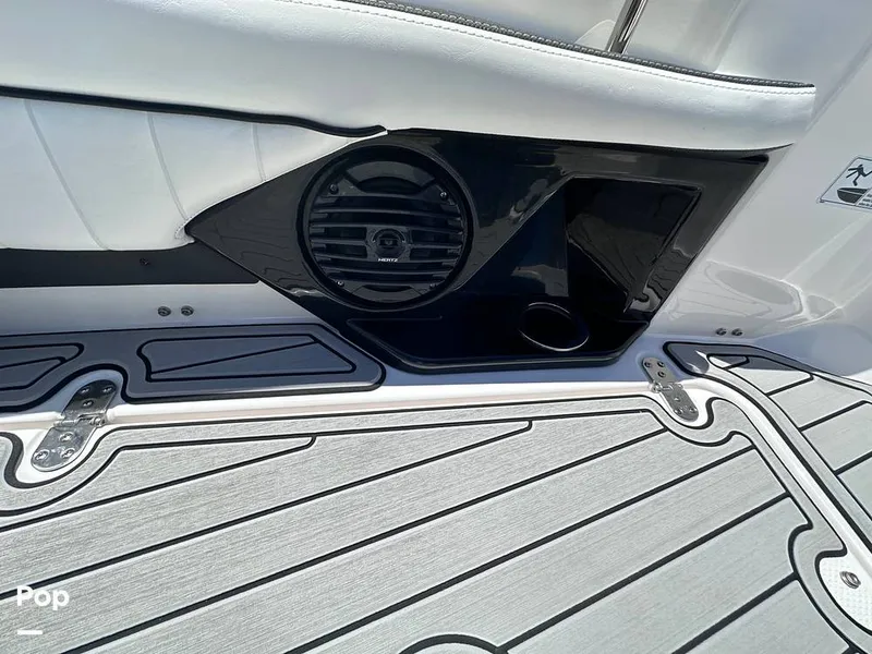 Slide: The Image of Yamaha 252 FSH Sport 2025 - 16531235