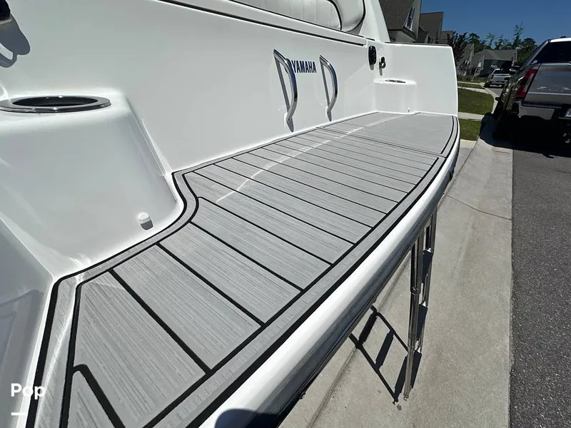 Slide: The Image of Yamaha 252 FSH Sport 2025 - 16531114