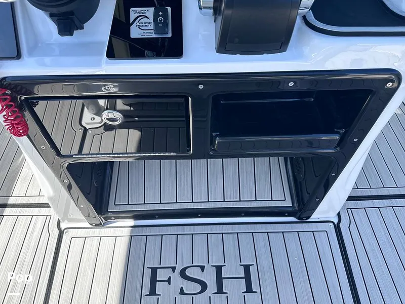 Slide: The Image of Yamaha 252 FSH Sport 2025 - 16531249