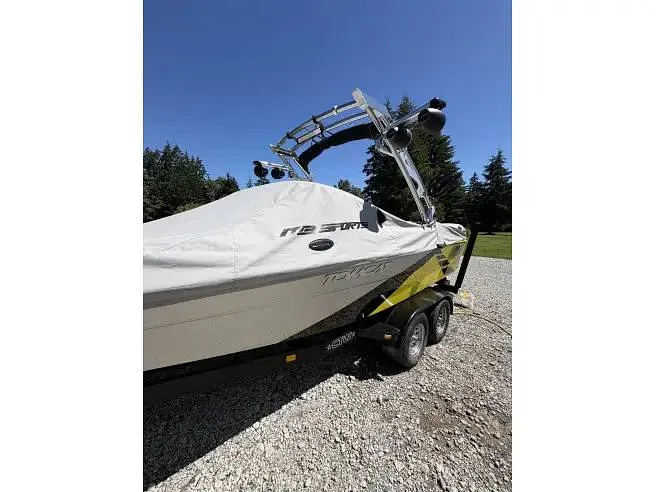 Slide: The Image of MB Sports F21 Tomcat 2013 - 16502493