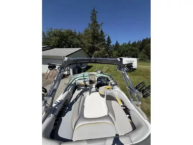 Slide: The Image of MB Sports F21 Tomcat 2013 - 16502494