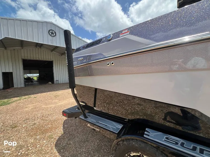 Slide: The Image of Supra SL 575 Raptor 2022 - 16517597