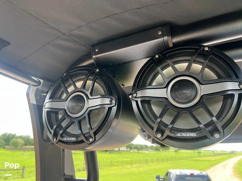 Slide: The Image of 4 -JL Tower speakers - 16517541