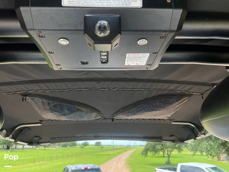 Slide: The Image of Supra SL 575 Raptor 2022 - 16517539
