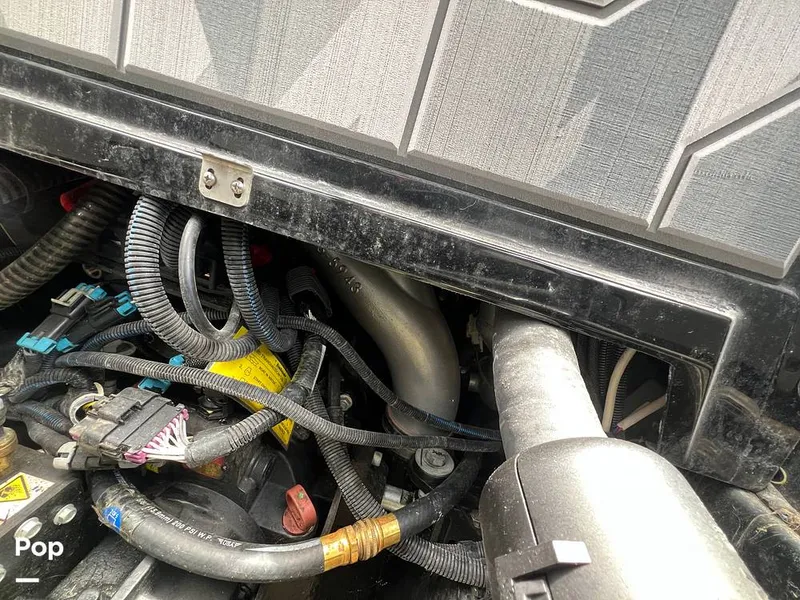 Slide: The Image of Supra SL 575 Raptor 2022 - 16517498
