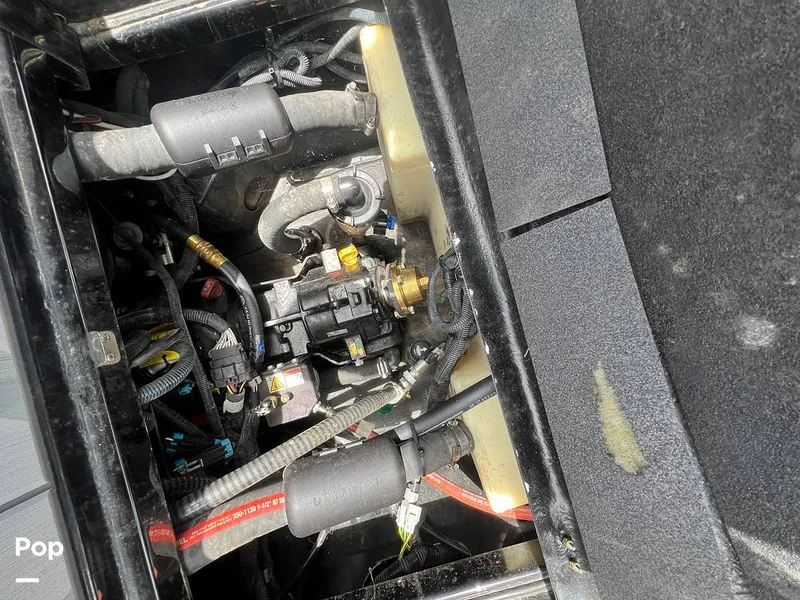 Slide: The Image of Supra SL 575 Raptor 2022 - 16517502