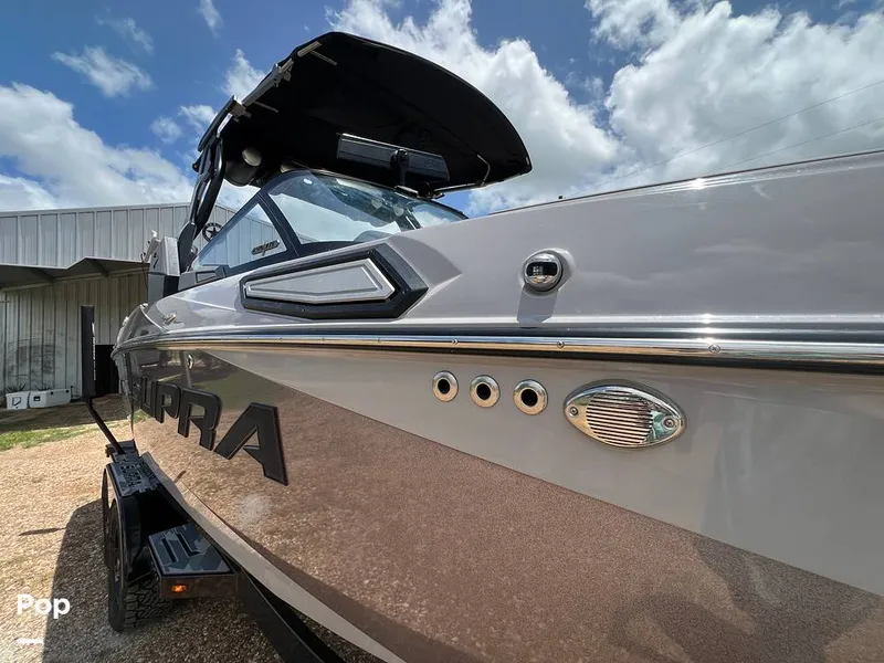 Slide: The Image of Supra SL 575 Raptor 2022 - 16517588
