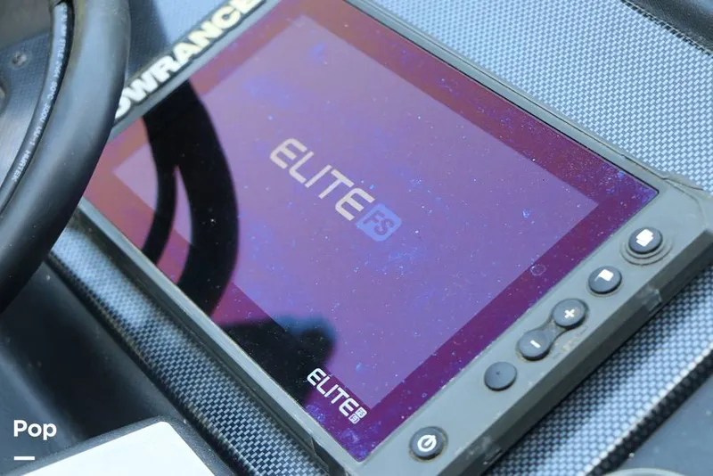 Slide: The Image of Triton 20 TRX 2015 - 16584211