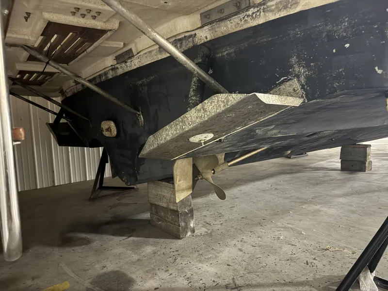 Slide: The Image of Sea Ray 340 SEDANBRIDGE 1987 - 14