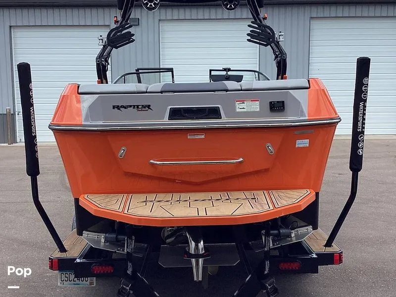 Slide: The Image of Moomba max 2022 - 16526925