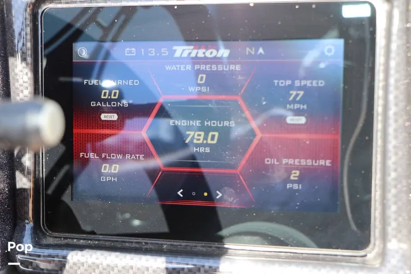 Slide: The Image of Triton 20XP Patriot 2024 - 16585359