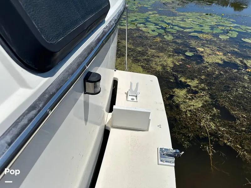 Slide: The Image of Carver Yachts 3607 Aft Cabin 1982 - 16539612