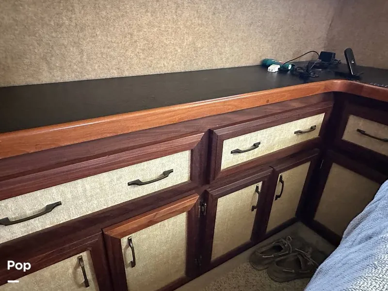 Slide: The Image of Carver Yachts 3607 Aft Cabin 1982 - 16540322