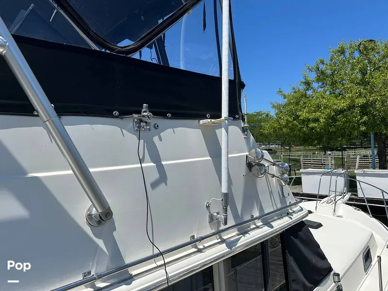 Slide: The Image of Carver Yachts 3607 Aft Cabin 1982 - 16539555