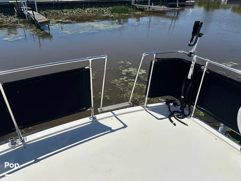 Slide: The Image of Carver Yachts 3607 Aft Cabin 1982 - 16539611