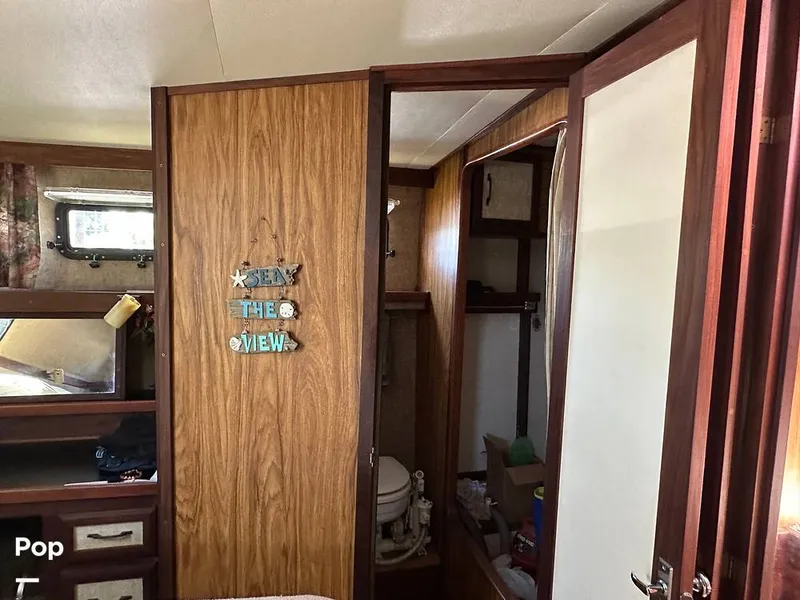 Slide: The Image of Carver Yachts 3607 Aft Cabin 1982 - 16540317