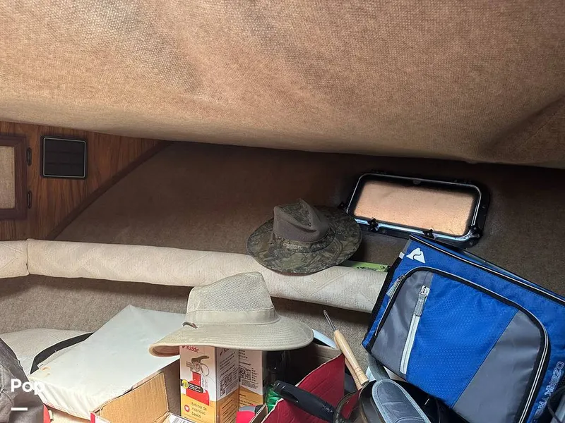 Slide: The Image of Carver Yachts 3607 Aft Cabin 1982 - 16540444