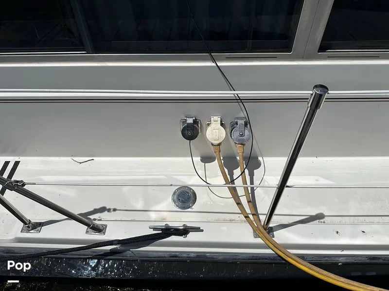 Slide: The Image of Carver Yachts 3607 Aft Cabin 1982 - 16539576