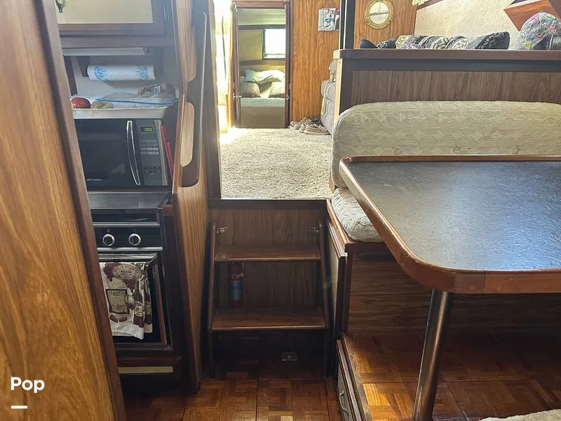 Slide: The Image of Carver Yachts 3607 Aft Cabin 1982 - 16540459